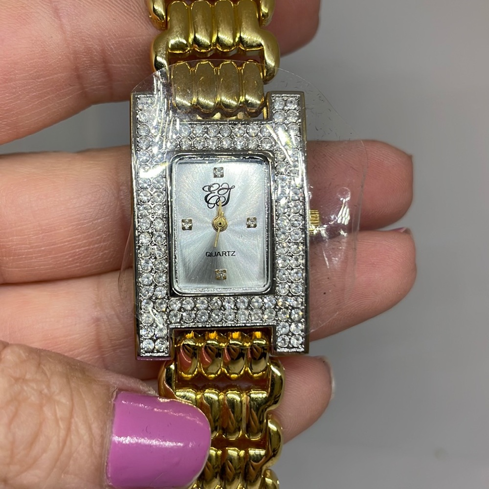 Vintage Watch - Elizabeth Taylor White Diamonds Collection, with box and paper